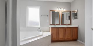 1113 Cutter Street Gallery 24