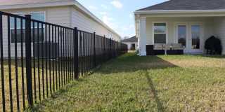 7223 Hawkes Bend St Gallery 18