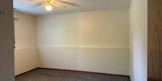 3 Bedroom Home in Maple Grove Gallery 17