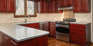 Large 5BR/3.5 Bath in Elm Heights. Available Now! Gallery 18
