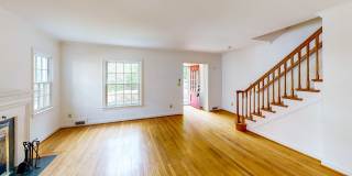 NW DC locale...3 level - 2 bed + Den with 2.5 & off street parking  - 16 months only Gallery 7