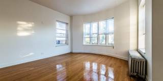8200-04 S Ingleside Ave Gallery 20