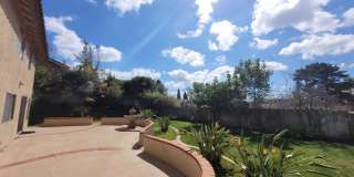 Spacious Home In A Great Location Gallery 3