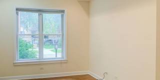 851 West Cornelia Ave. Apt. Gallery 3