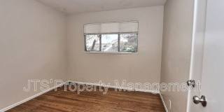 6565 S. Land Park Drive Gallery 55