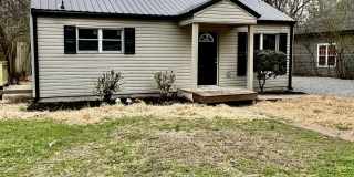 110 Hollywood Drive Gallery 1