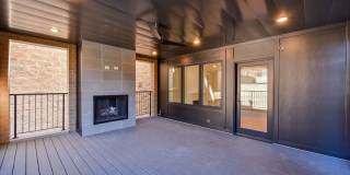 2135 N Lakewood Avenue Gallery 17