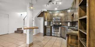 4439 East Wood Street Gallery 1
