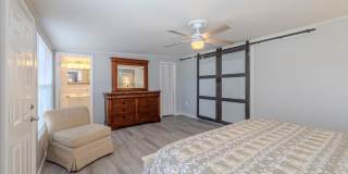 ANNUAL RENTAL - 3 Bed, 2 Bath Fully Furnished Home Gallery 12
