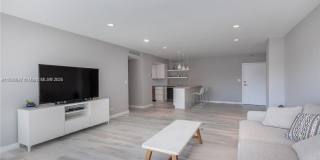 2451 Brickell Bay Drive Gallery 21