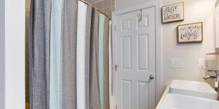 5407 HELM Court Gallery 23