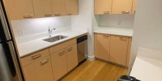 New High Rise Fenway-Back Bay Gallery 13