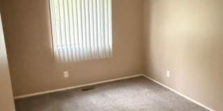 Southdale Square Gallery 80