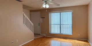 2 Bedroom Winter Springs Townhouse Gallery 3
