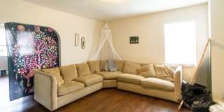 PRELEASING for AUGUST! Close to Campus Gallery 10