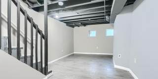 1127 SARGEANT Street Gallery 30