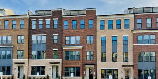 21807 CROXLEY Terrace Gallery 1
