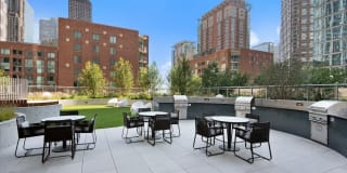 465 North Park Gallery 10