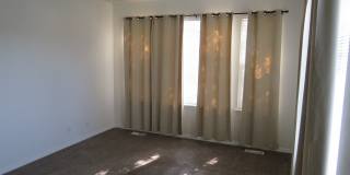 2112 S Longmont Ave Gallery 2