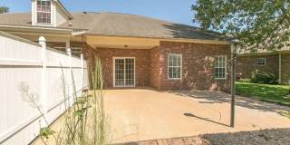 BEAUTIFUL CONDO, WALKING DISTANCE TO MTSU CAMPUS! Gallery 21
