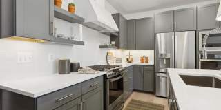 111 E CROMWELL Street Gallery 13