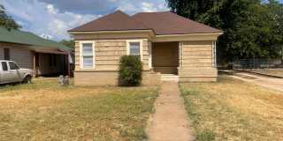 Two Bedroom Two Bathroom Home w/ a BONUS Room Two Bedroom Two Bathroom Home w/ a BONUS Room Gallery 3