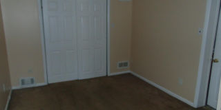 2985 YORKSHIP Square Gallery 4