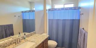 Beautiful Furnished 4 Bedroom home in Brio Gallery 26