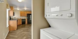 Four Seasons Apartment Homes Gallery 17
