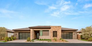 LUXURY 5 BEDROOM HOME IN THE BLUFFS LUXURY 5 BEDROOM HOME IN THE BLUFFS Gallery 1