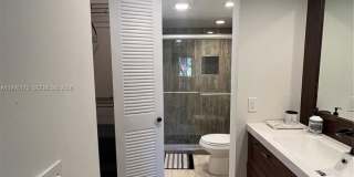 5533 Courtyard Dr Gallery 18