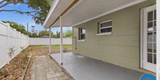 7428 37th Ave N Gallery 27