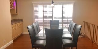 Beautiful and spacious multilevel townhouse in model home condition Gallery 6