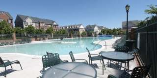 3Bedroom/2full+2Half Baths - Garage Townhouse in King Farm! Gallery 20