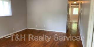 3030 Roberta Drive Gallery 5