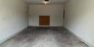 1811 Park Place Gallery 14