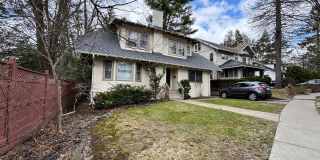 118 Wait Avenue Gallery 26