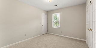 170 West Court Gallery 25