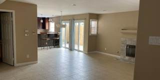 SPACIOUS 3BR/2.5BA EASTSIDE TOWNHOME FOR LEASE Gallery 6