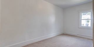 Available JULY 2026 - Renovated 3 Bedroom Home w/ Parking in Mt. Washington! Gallery 24