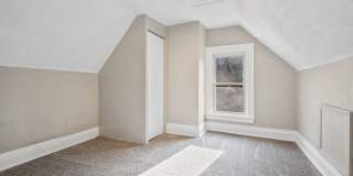Updated 3 bedroom in Elliot Minutes from the West End Overlook! Gallery 13