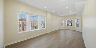4957 West Superior St. Gallery 4