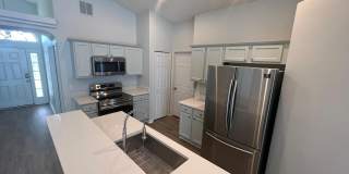 16628 PALM SPRING Drive Gallery 7