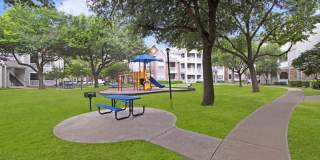 The Lodge At River Park Gallery 16