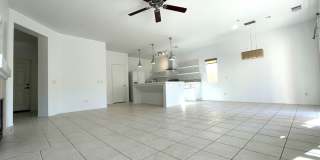 COMING SOON! BEAUTIFUL 3 BEDROOM 2 BATH PALM SPRINGS POOL HOME! Gallery 7
