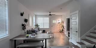 2009 23rd Ave N Unit A Gallery 13