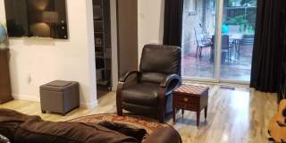 Beautiful Home Located in Historic Urbana Gallery 24