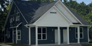 810/812 E Lincoln Street Gallery 1