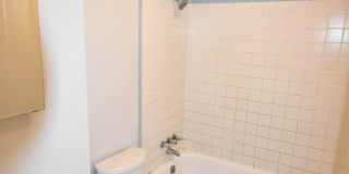 Coming Soon! 3 Bedroom and 1 Bath Home (Pets Considered) Gallery 8