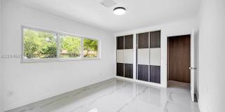 12525 SW 68th Ct Gallery 30